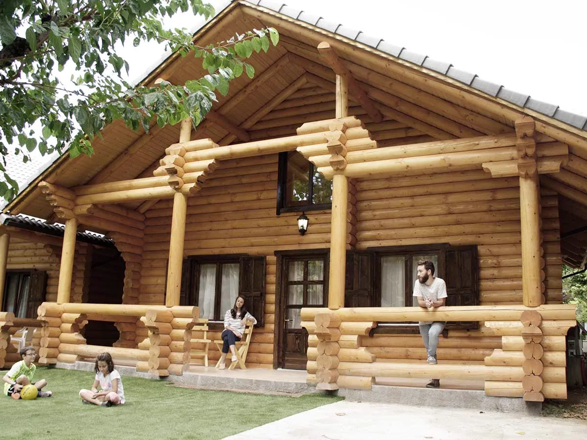 Casa prefabricada modelo Cabaña de Troncos Pirineos de 85 m²