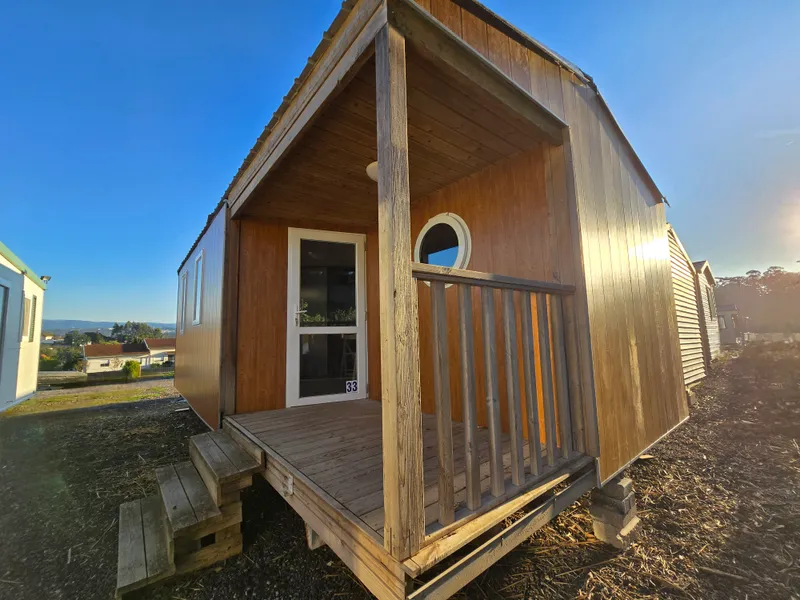 Casa prefabricada modelo OHARA T2 con porche de 28 m²