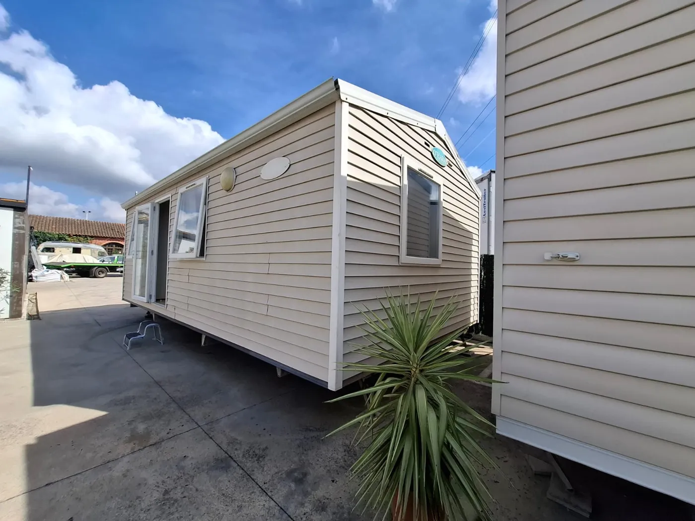 Casa prefabricada modelo Ophea 8x4 de 32 m²